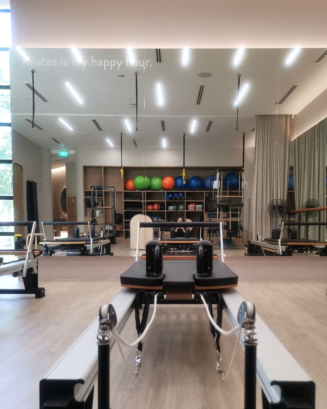 Make Pilates your happy hour in a studio that lights you up! 
#smartfitpilates #pilates #pilatesexercises #pilatesmobility #pilatessingapore #pilatesinstructor #singaporepilates #sghealthy #sgfitness