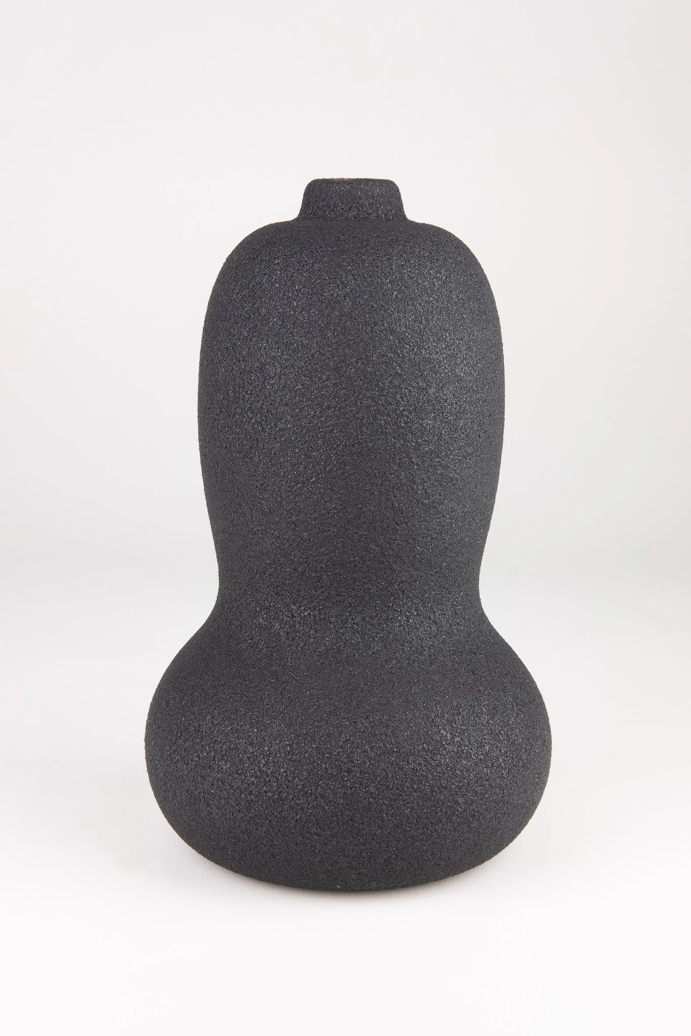 BlkGourd3 21hx13w.jpg