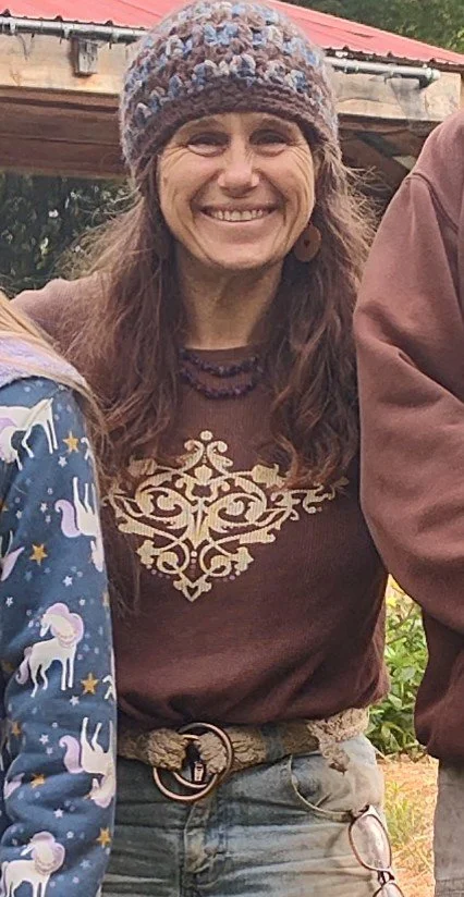 Jess teaching earth repair homeschool - Jess Rubin.jpg