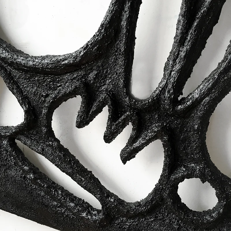 45_blackpainting3web.jpg