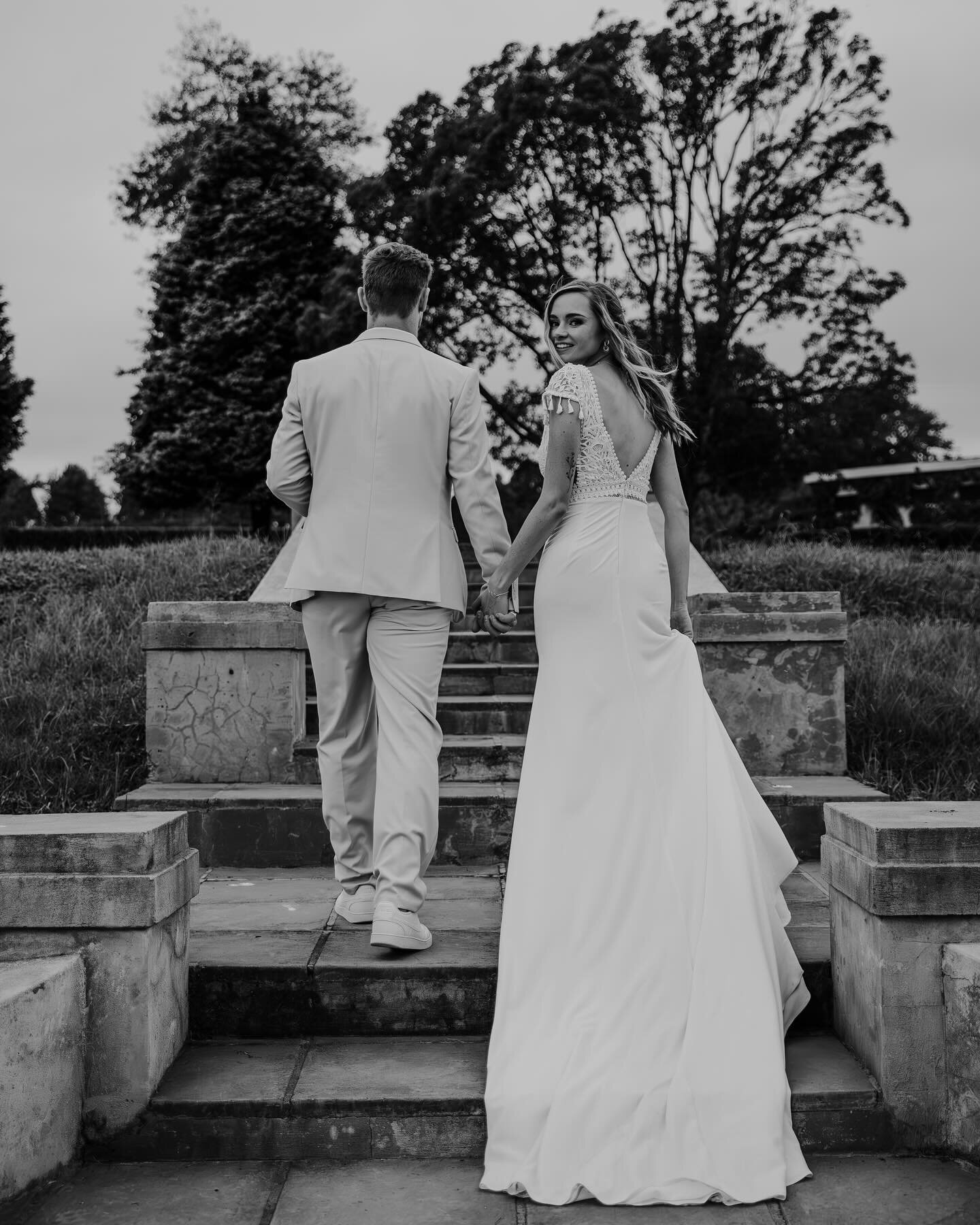 I&rsquo;m honestly just so blessed with all the amazing couples I get to work with 🖤 just the bestest people 🥂

&ldquo;Brett &amp; Lauren&rdquo; 
23/03/24

More to follow from this gorgeous couple! 

Wedding Dress: @fateandlovebridal and @sadiebosw