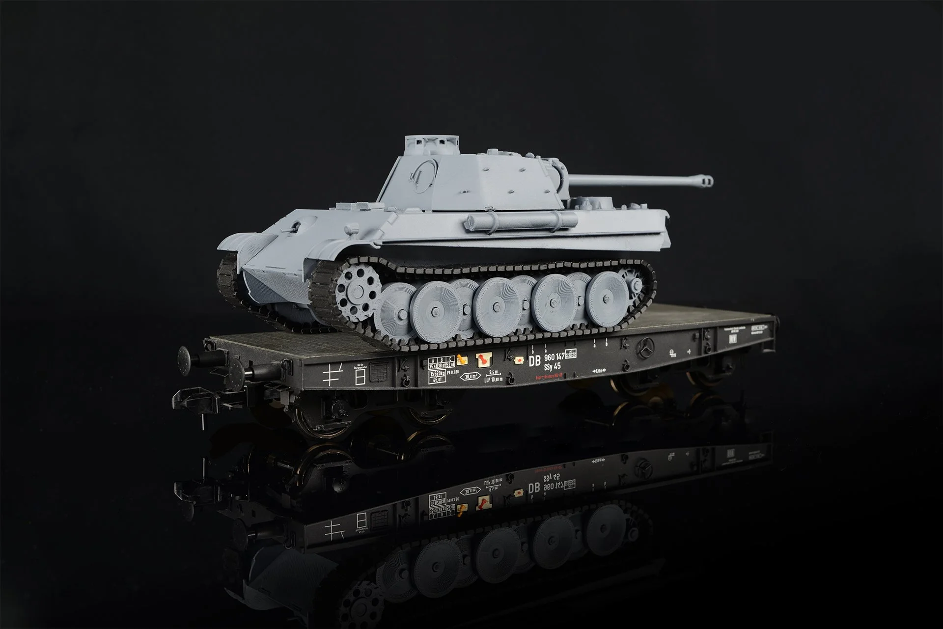 Panther grau + SSY45.jpg