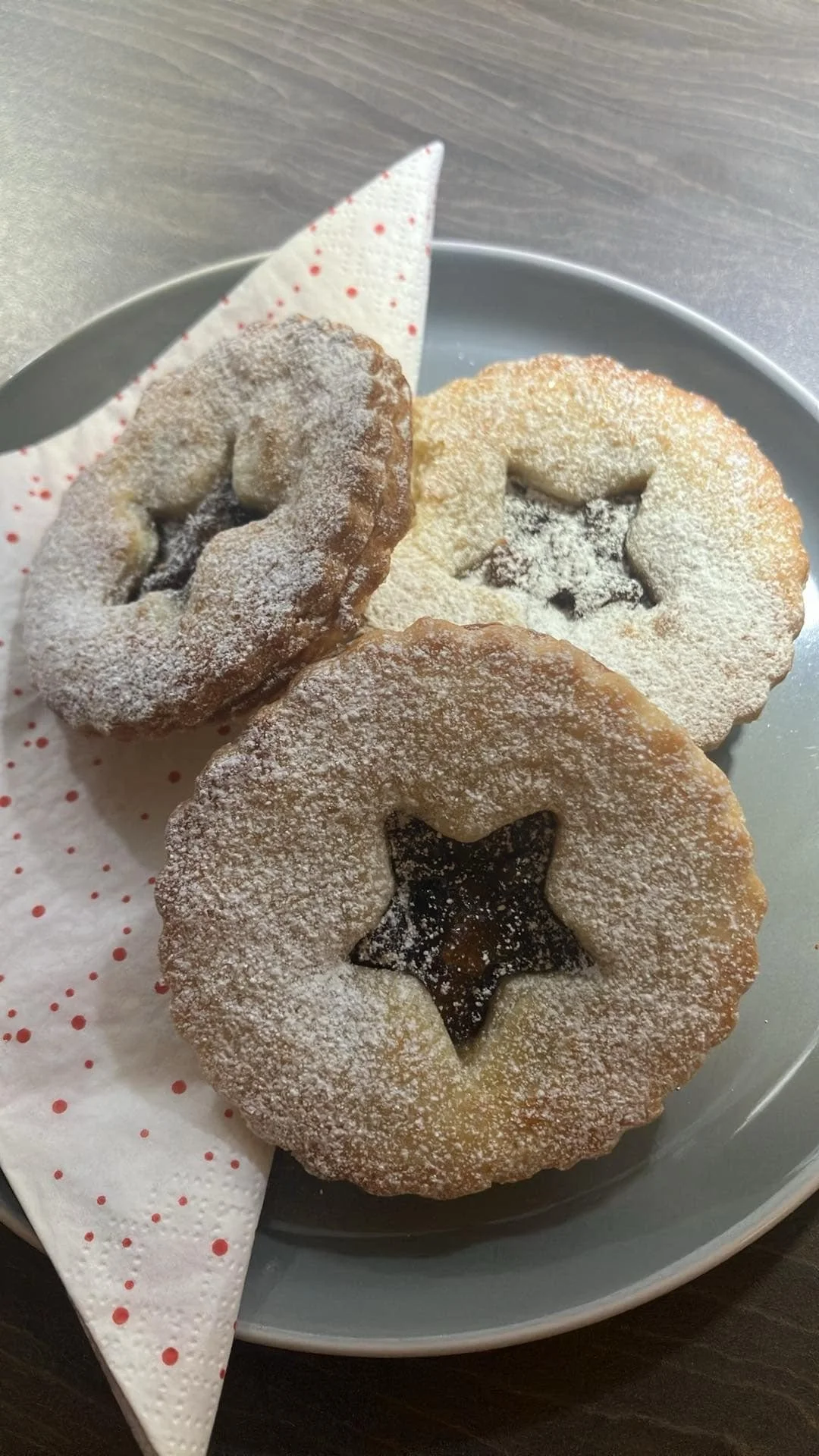 Mince pie and a hot drink of your choice - cost £5 per person.