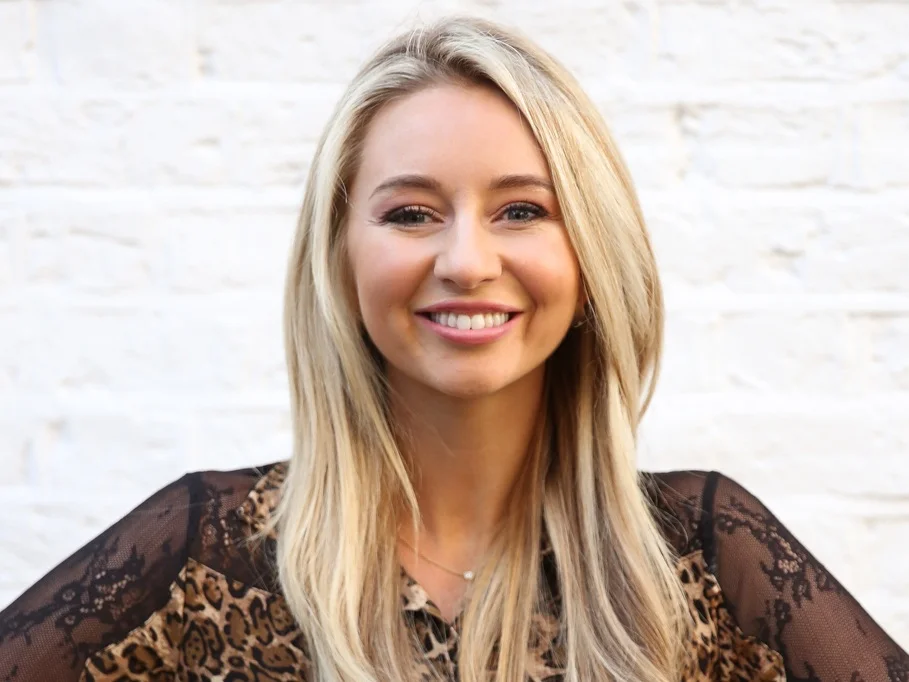 Rhiannon_Lambert.jpg