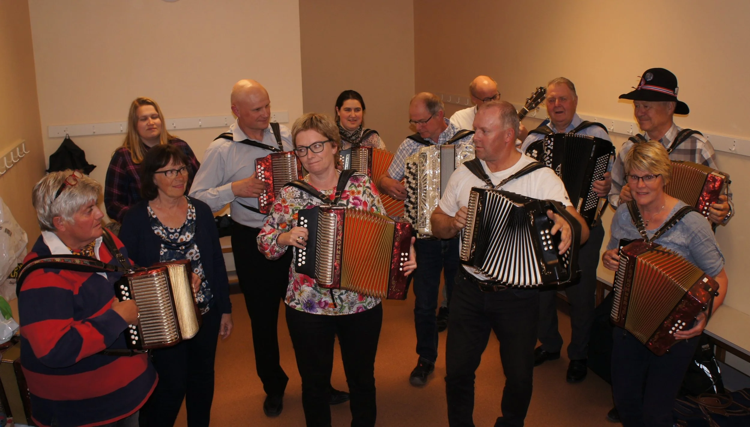 Lesja toraderklubb På 2. rad