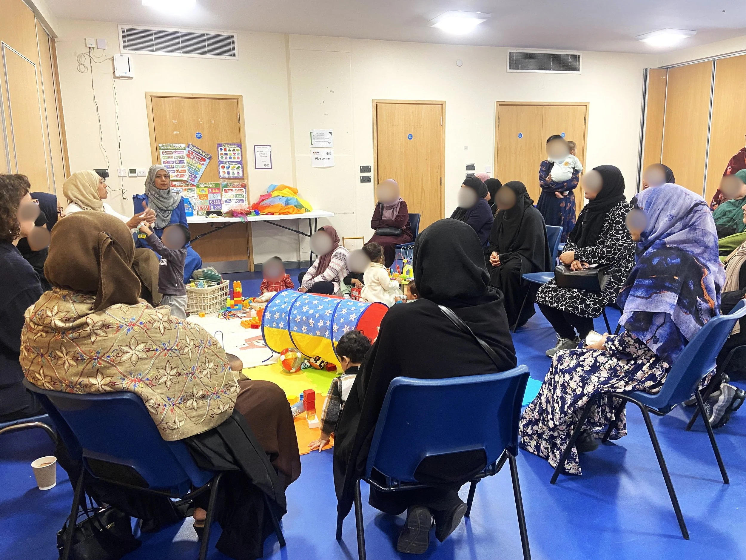 A big thank you to @sistercirclelondon for joining our session and speaking about their amazing services supporting women from diverse communities living with complex challenges 🌸

Our free Wellbeing Group for Women runs every Friday (term-time) | 1