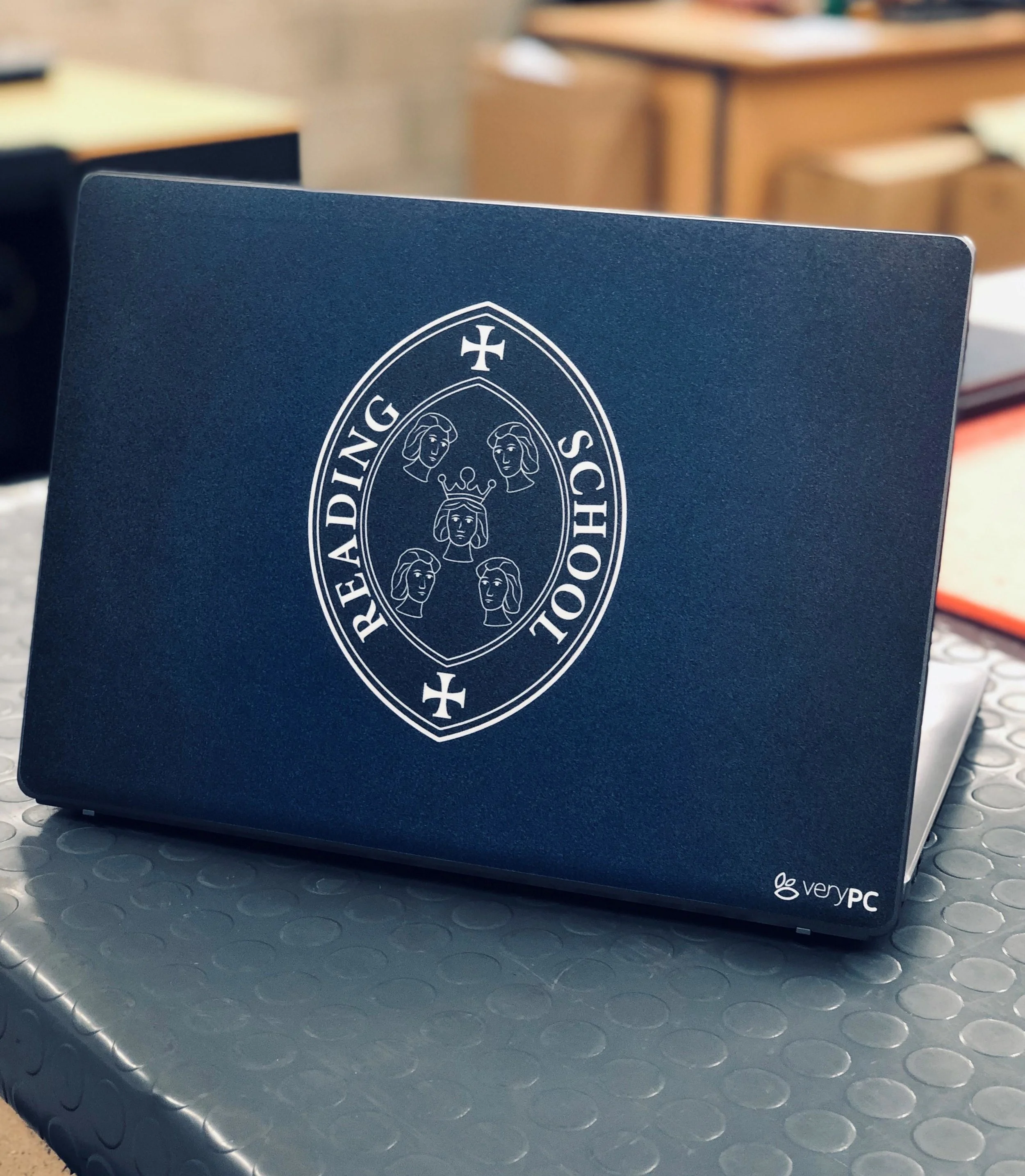 laptop photo.jpg