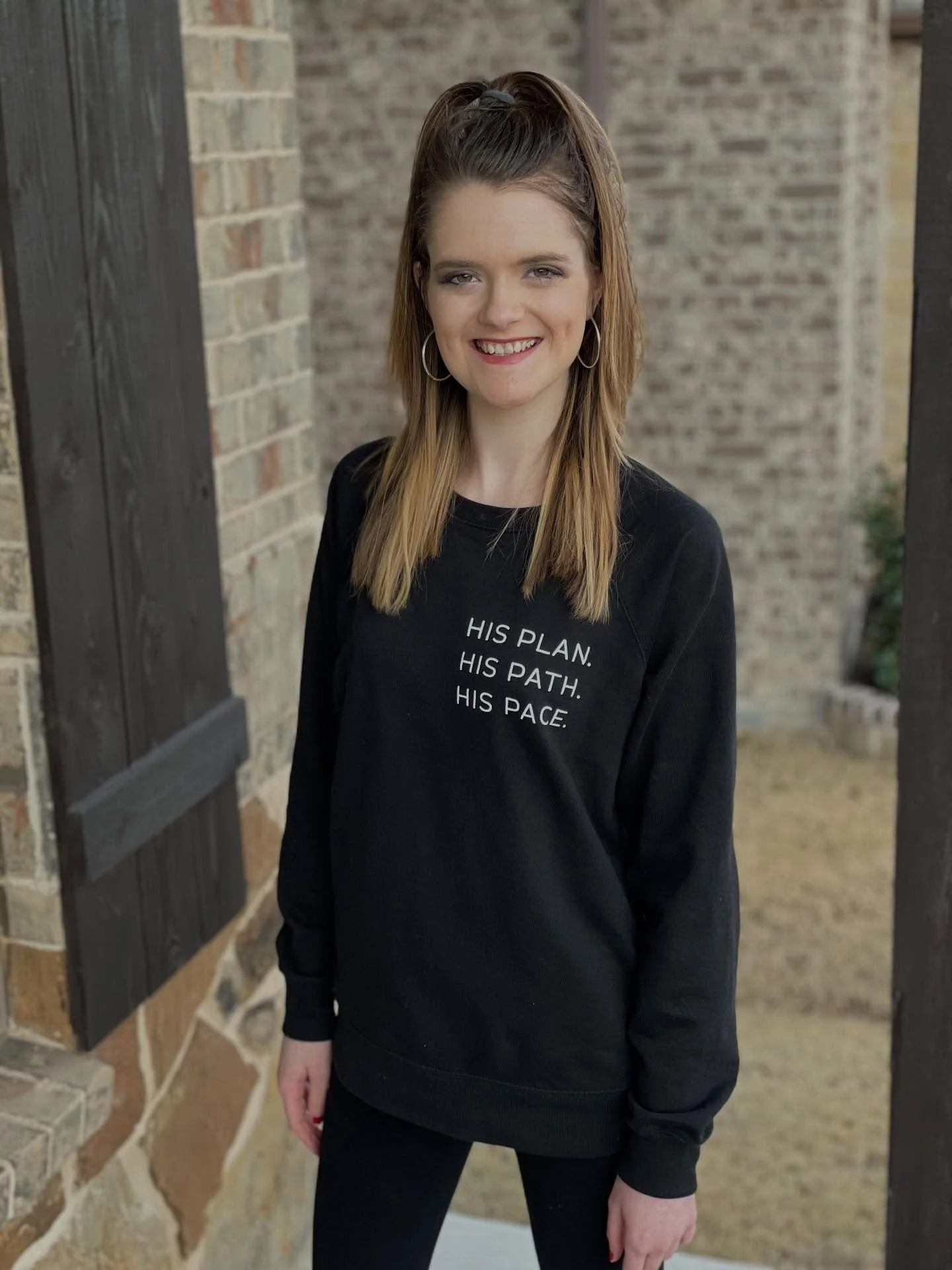 Christmas is in the AIR! So to celebrate, we are sharing some of our favorite holiday festivities (SWIPE).

Do you agree with Audrey on her choice of movie? Who has some suggestions?