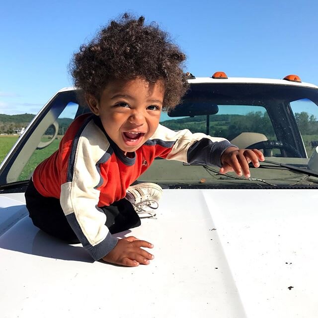 Happy Birthday to my favorite future farm hand, Augustine. These pics are too cute to keep to myself. I love you @jullliani and I&rsquo;m looking forward to more summer days spent with your kiddos. ❤️❤️