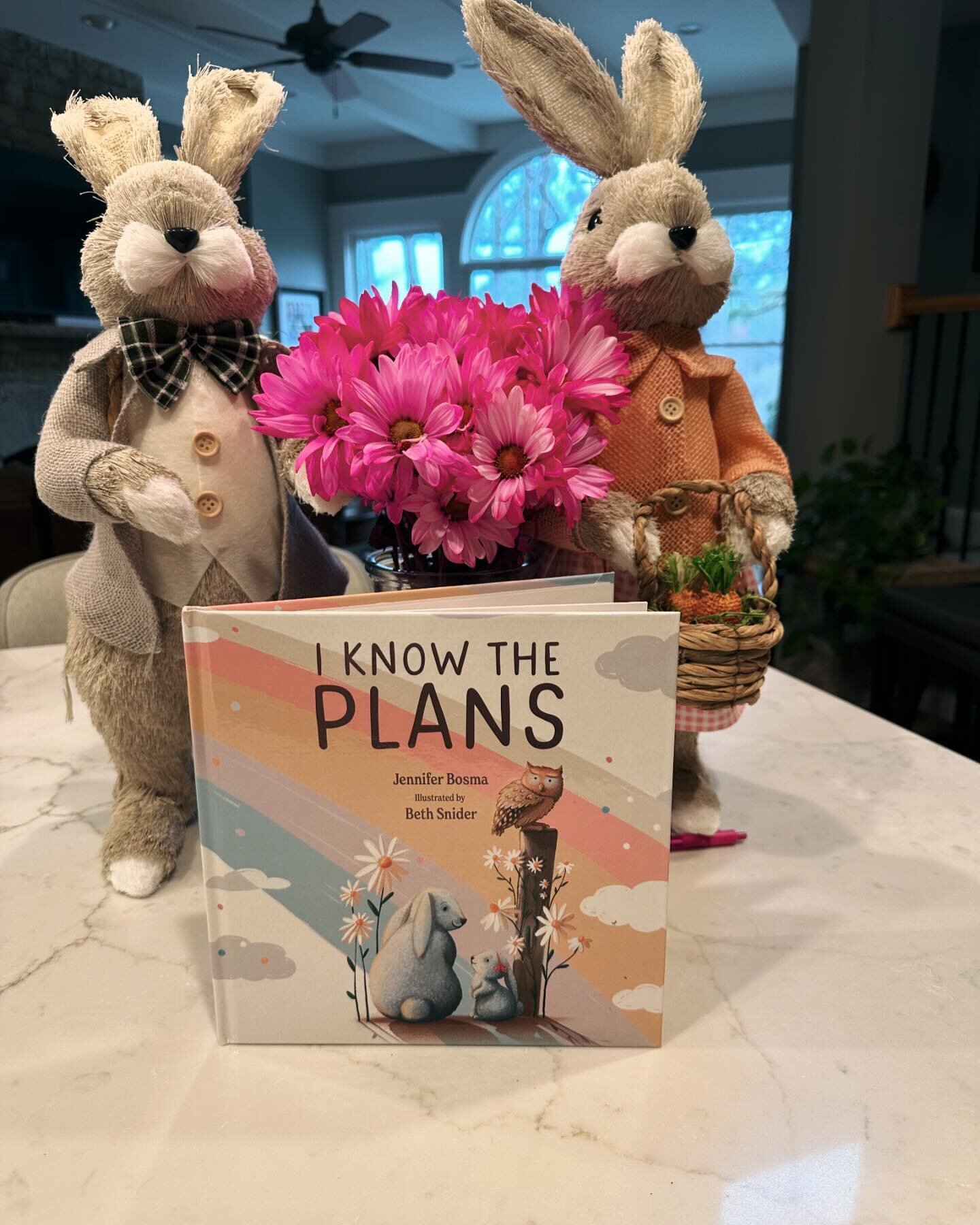 There is a lot of content in this picture! 🦉🐇🌼Thanks to my illustrator for the cover drawn two years ago! Order today in time for Easter. Link in my bio.✝️ #iknowtheplans #easter #faith #granddaughters #jeremiah #blessed