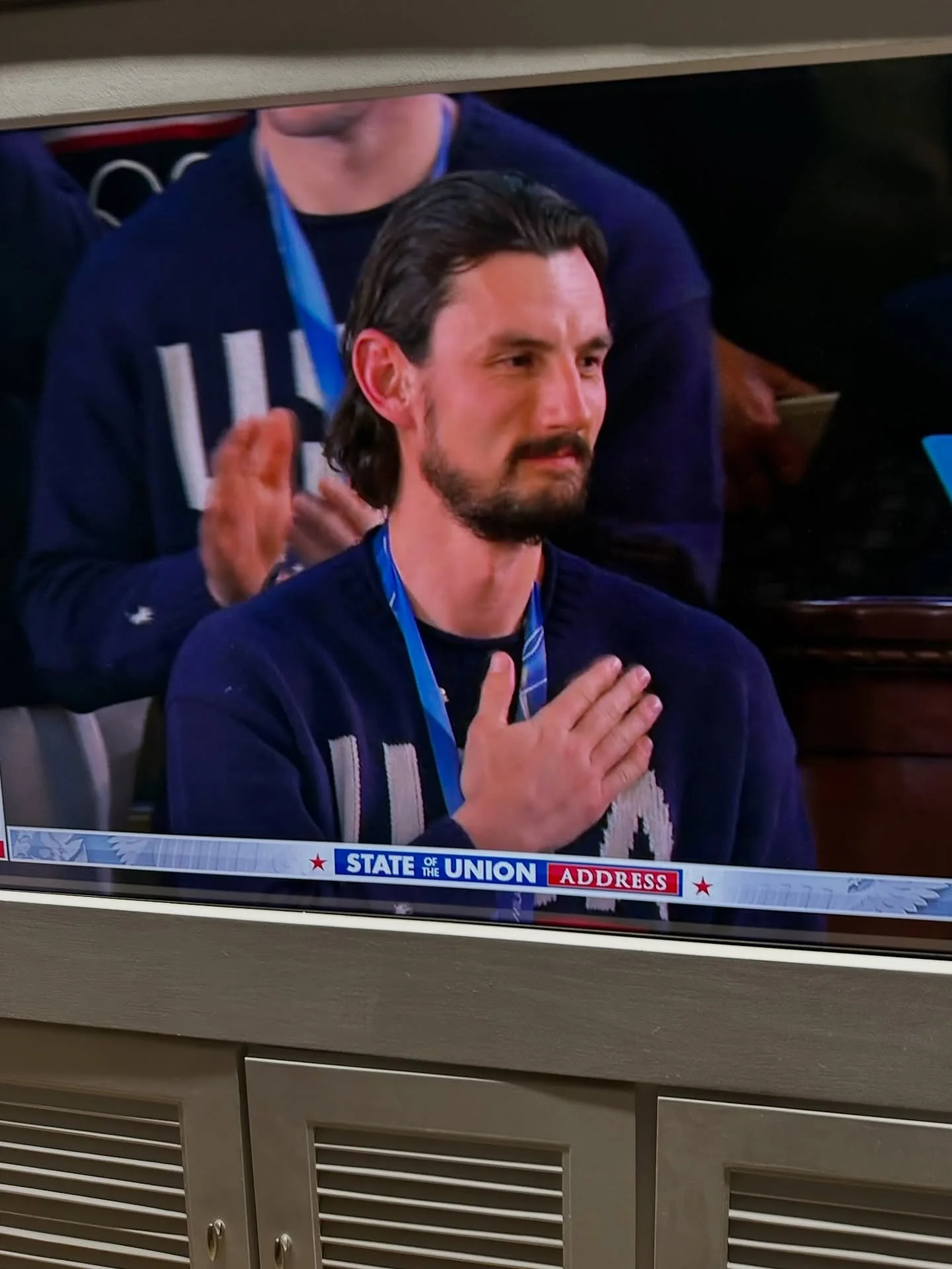 Presidential Medal of Freedom to Connor Hellebuyck. Well done Connor and Team USA🇺🇸 #teamUSA #usahockey #proudtobeanamerican