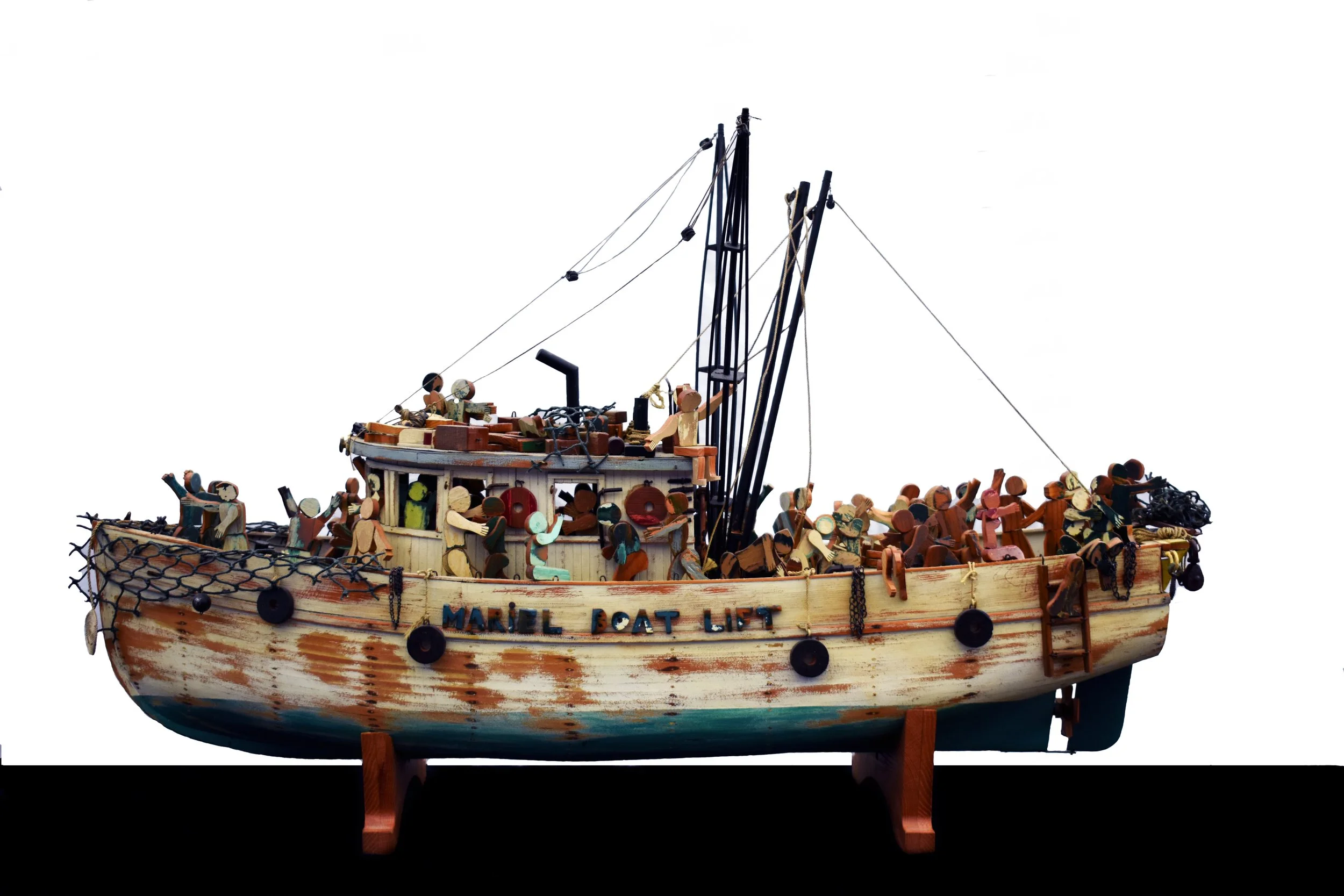 mariel boat lift 44x27x12.JPG