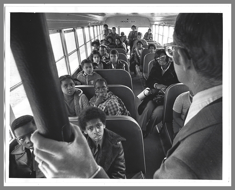 ed PJ bus 1.jpg