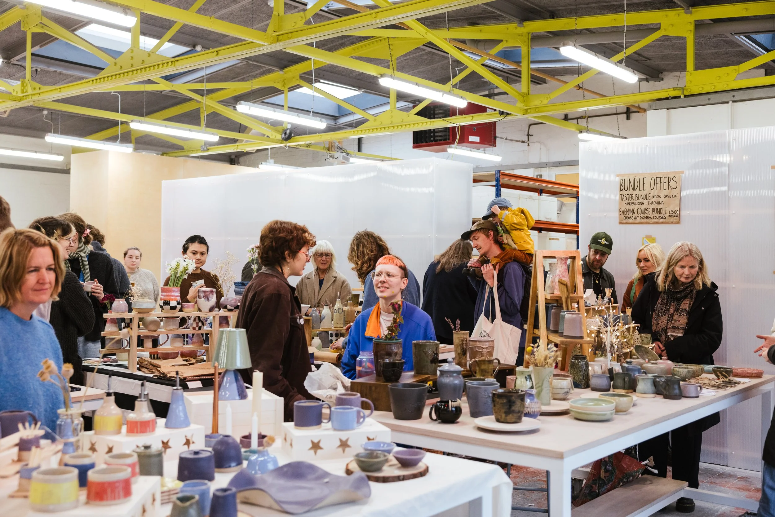 2025-12_sunken-studio-christmas-market_studio-scene_004.jpg