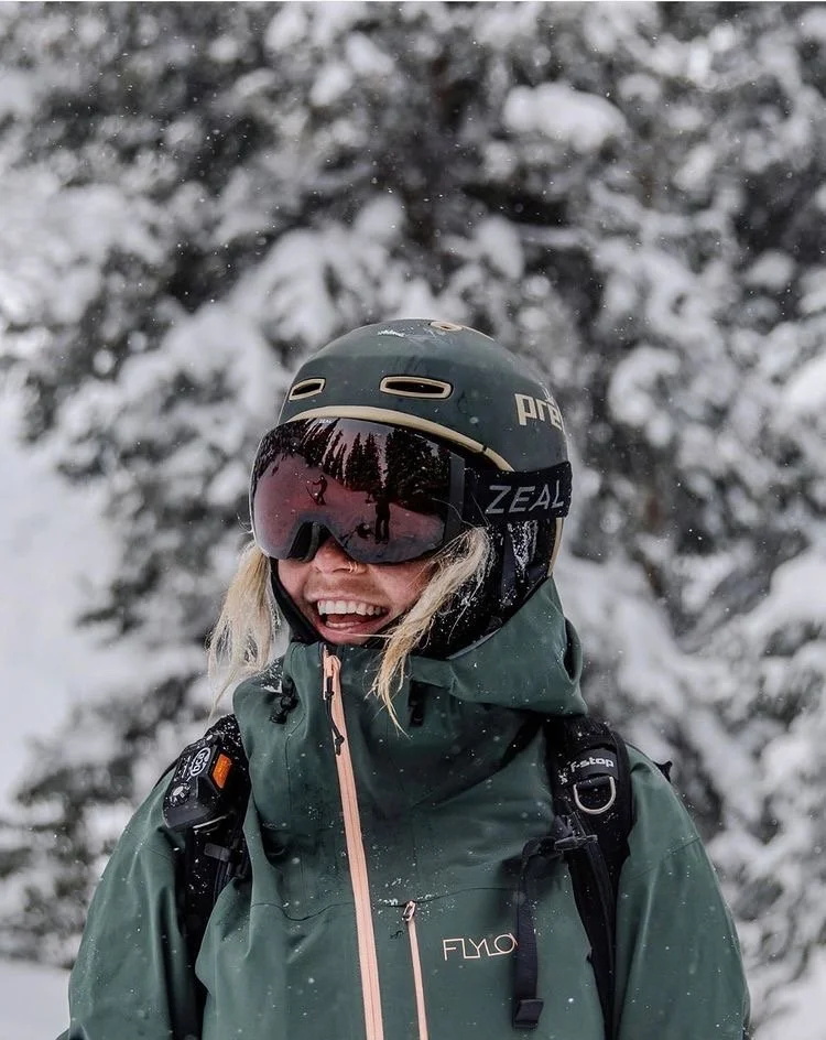 HANNA WHIRTY : WHY I SLUT STRAND