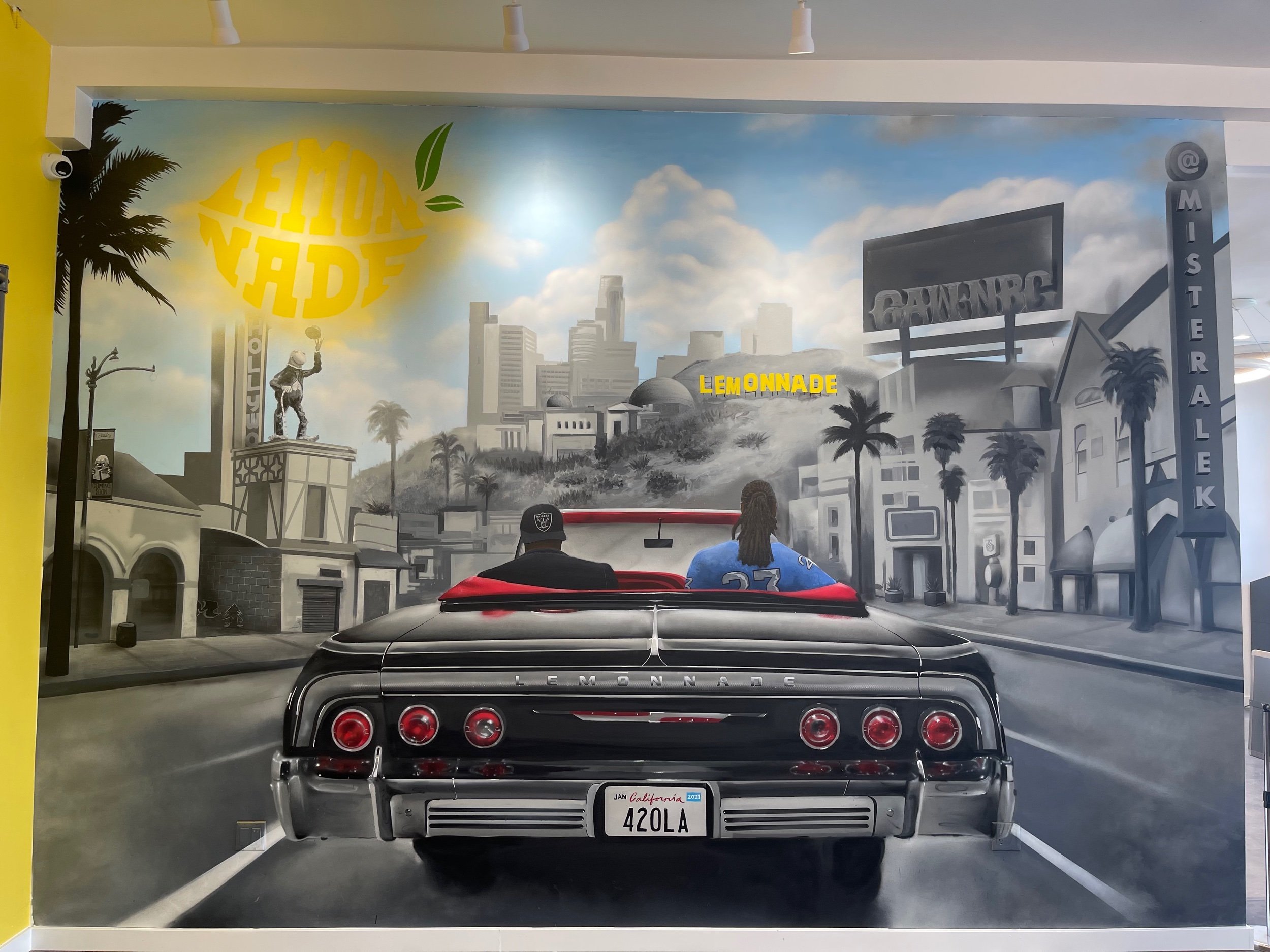 Lemonnade Dispensary Mural 2021