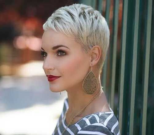 43 Trendiest Pixie Haircuts for Women Over 50 | Short silver hair, Short  spiked hair, Messy short hair