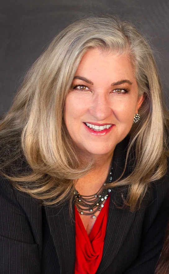 Angela Kreps has subject matter expertise in sales, marketing, and commercial operations among public, private, and non-profit enterprises in CEO, Vice President, and individual producer roles.