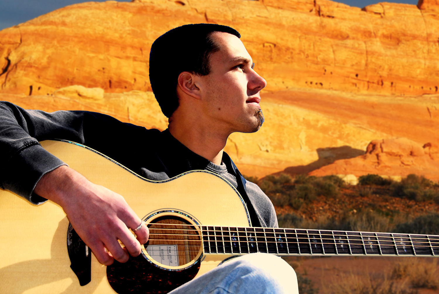 Guitar_Player_Singer_Music_Southwest_Nevada.jpg