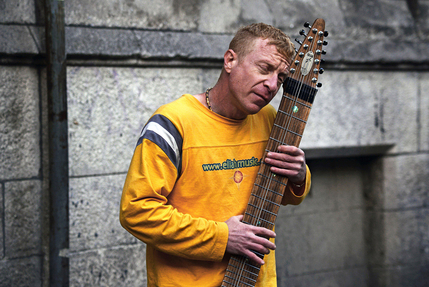 Street_Musician_Dublin_Chapman_Stick_Performance.jpg