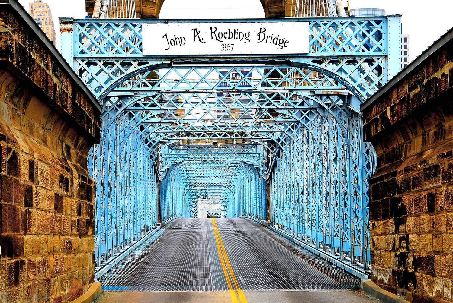 John_A_Roebling_Bridge_Covington_Cincinnati_Ohio.jpg