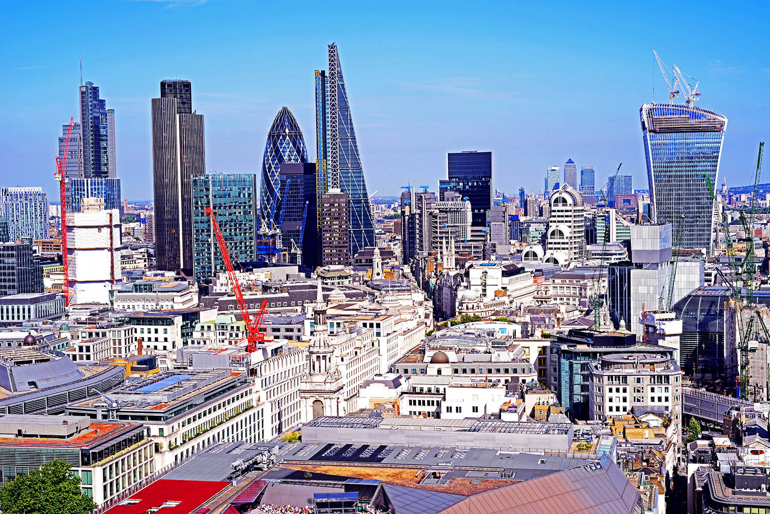 London_Skyline_Downtown_Modern_Skyscrapers_Daytime_England.jpg