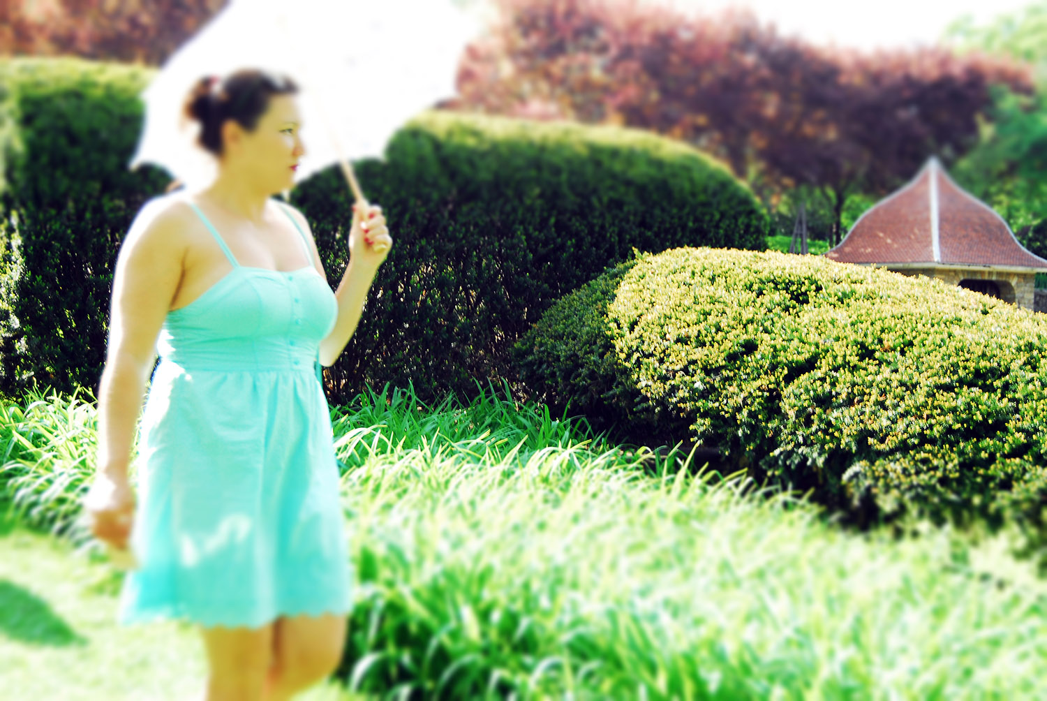 Woman_Daytime_Umbrella_Soft_Summer_Dress_Park_.jpg