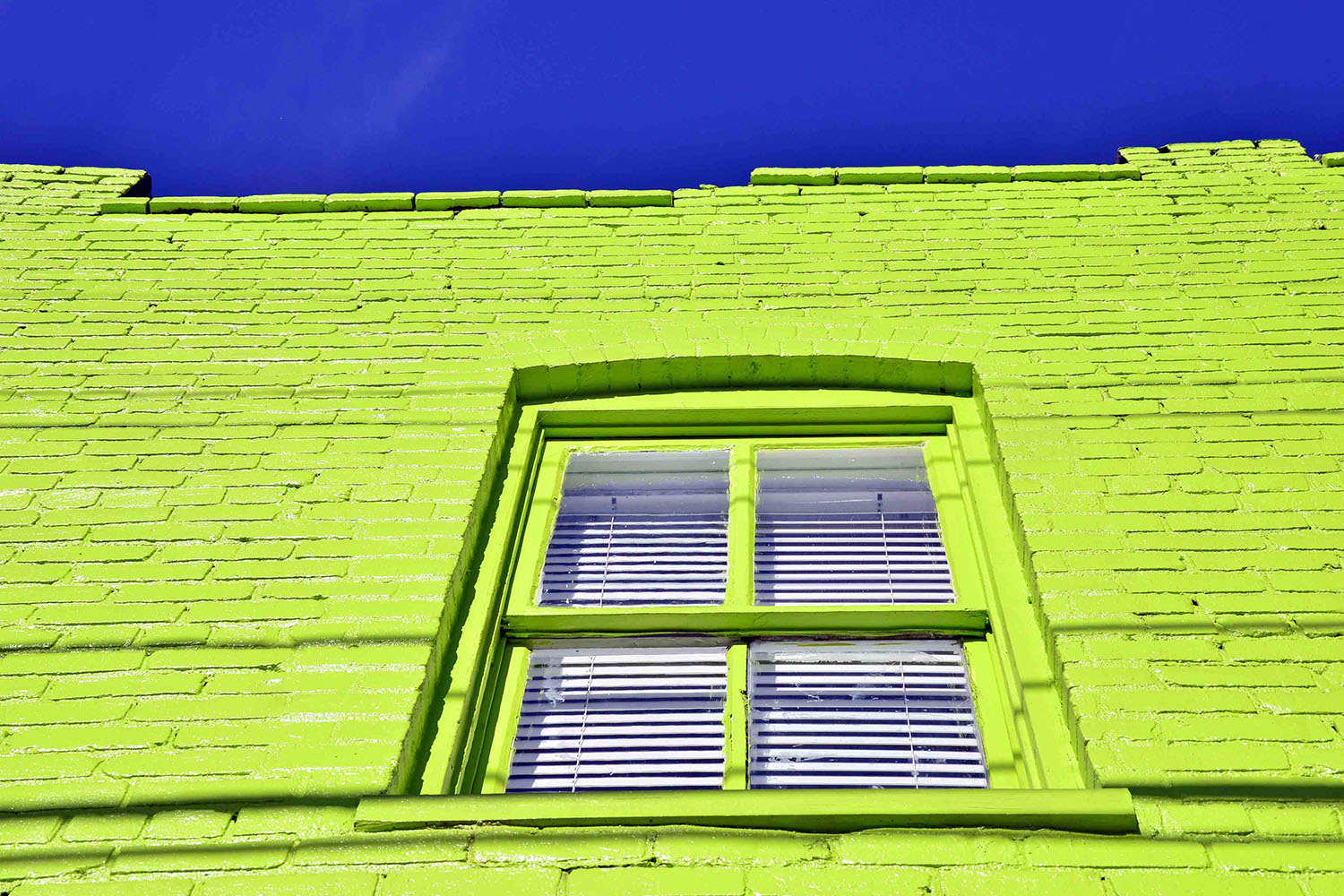 Architecture_Building_Cafe_Keylime_Green_Blue_Sky_Richmond_Virginia_RVA.jpg