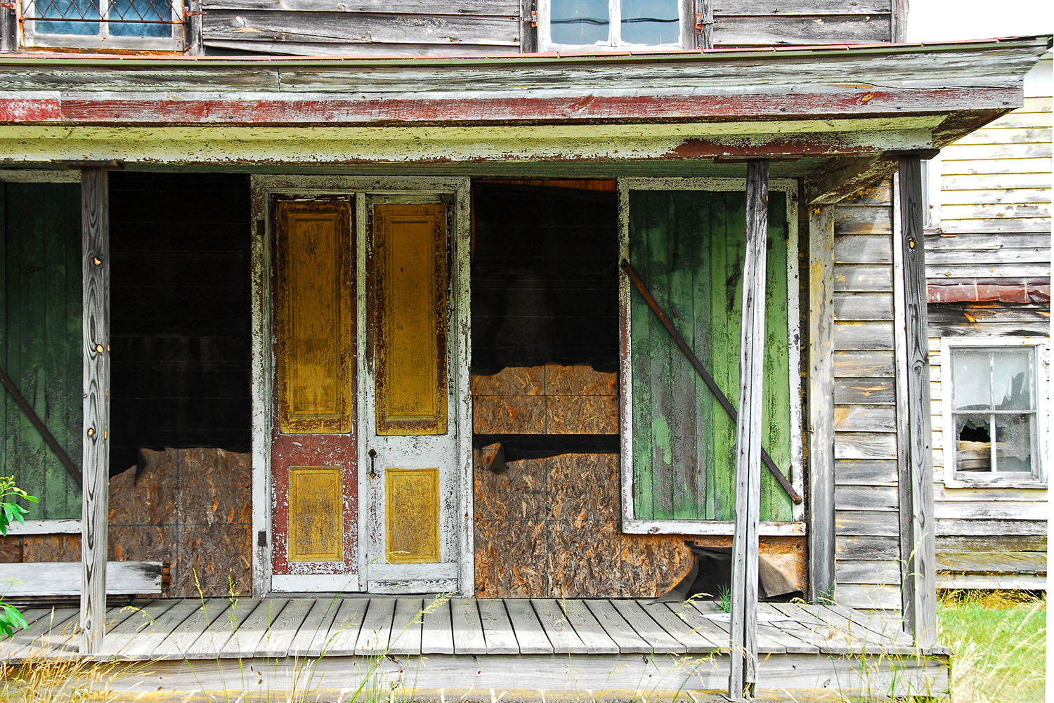 Door_Derelict_Abandonned_House_Exterior_Rustic_Countryside_Virginia.jpg