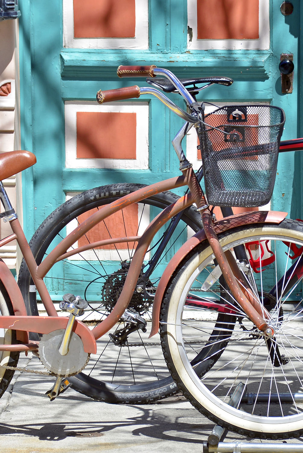 Bicycle_Basket_Antique_Vintage_Door_Turquoise.jpg