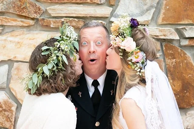 Nothing better than a silly, fun and loving daddy! Happy Father&rsquo;s Day! ❤️
❤️
#militarylife #militaryfamily #militarydad #armydad #daddy #girldad #dadsofinstagram #fathersday2020 #eastbayphotographer #weddingphotography