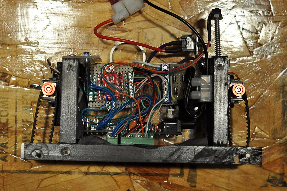 motorized-pinewood-derby-car-8.jpg