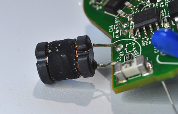 There was a lot more of these white cruddy spots on this inductor before this picture was taken... Not sure if this is an indication of an issue.