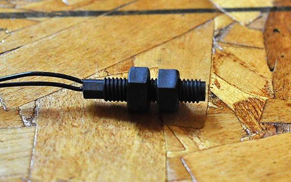 reed-switch-1.jpg