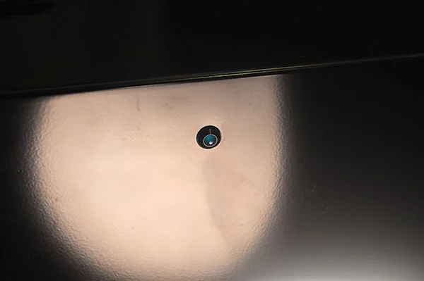 The LEDs blend right in when they are off.