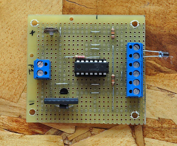 The finished photo detector circuit.