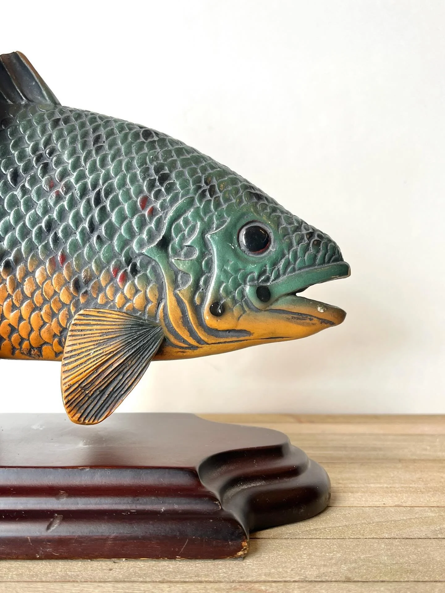 Fish bookend set available in my online store - link in bio.