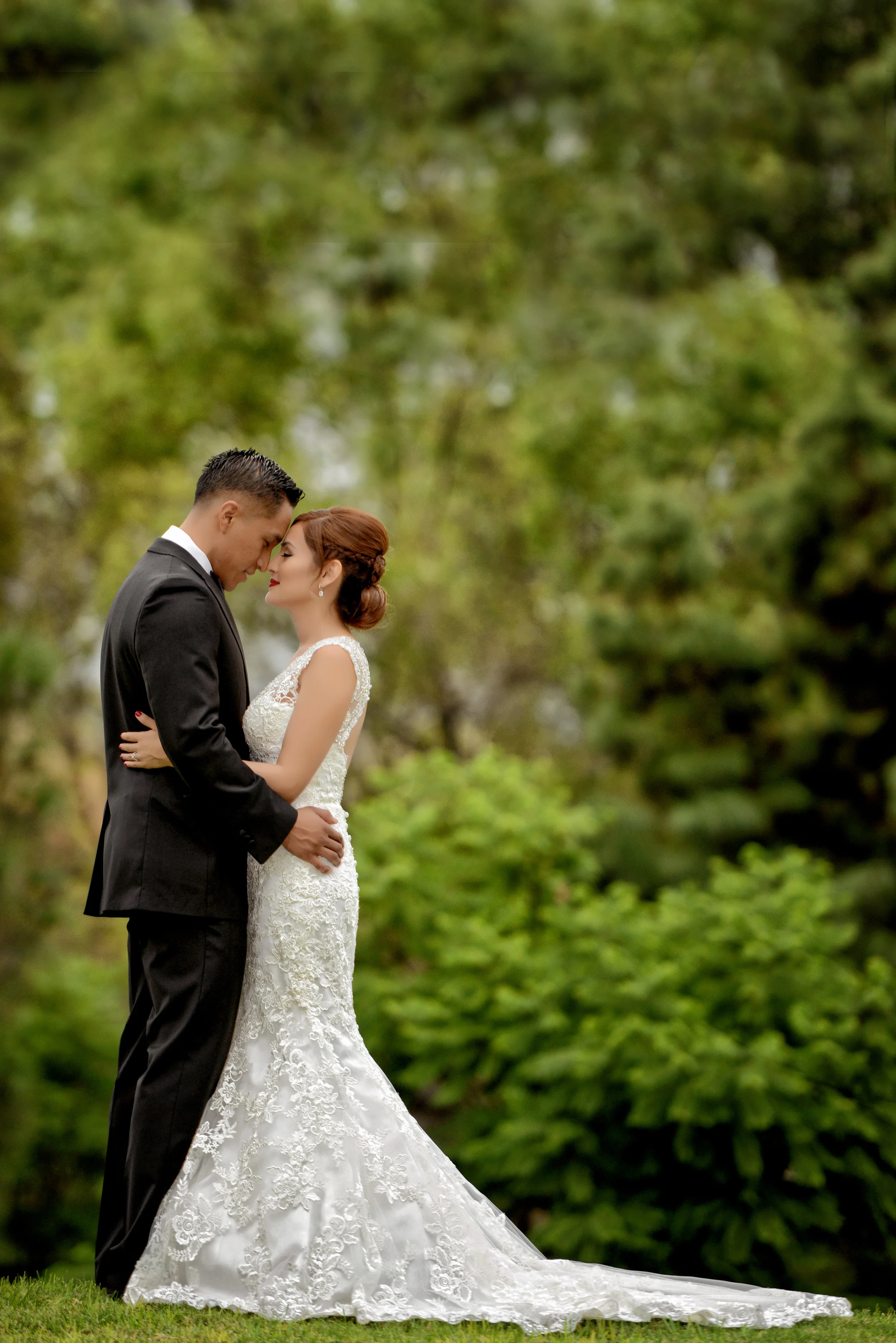 Bride And Groom At Diamond Bar Golf Course
