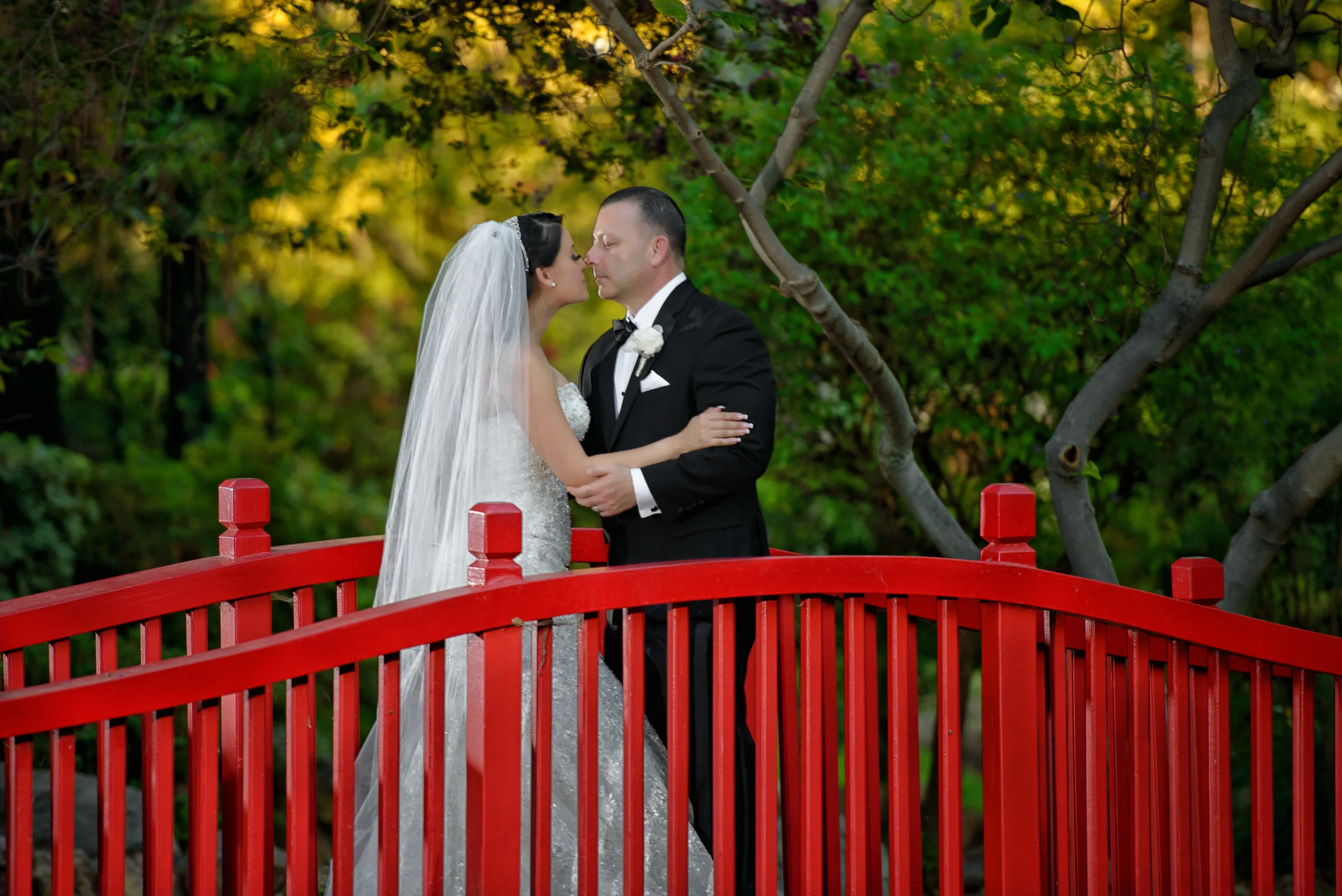 Bride & Groom At Bridge Of Langham Huntington Pasadena
