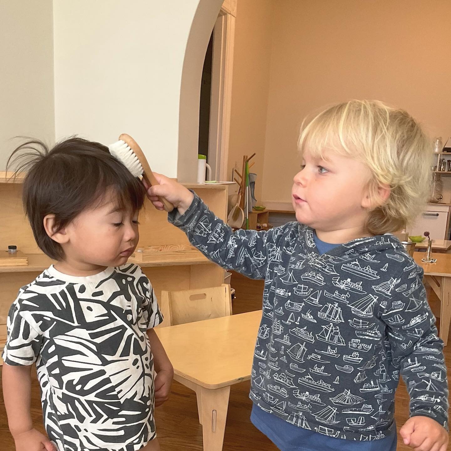 Brushing Hair🏡👦🏻👦🏼

Today we captured this the moment when this toddler combing his friend&rsquo;s hair. 

In our environment, children naturally learn how to take care of themselves. After mastering self-care, children often gravitate toward ta