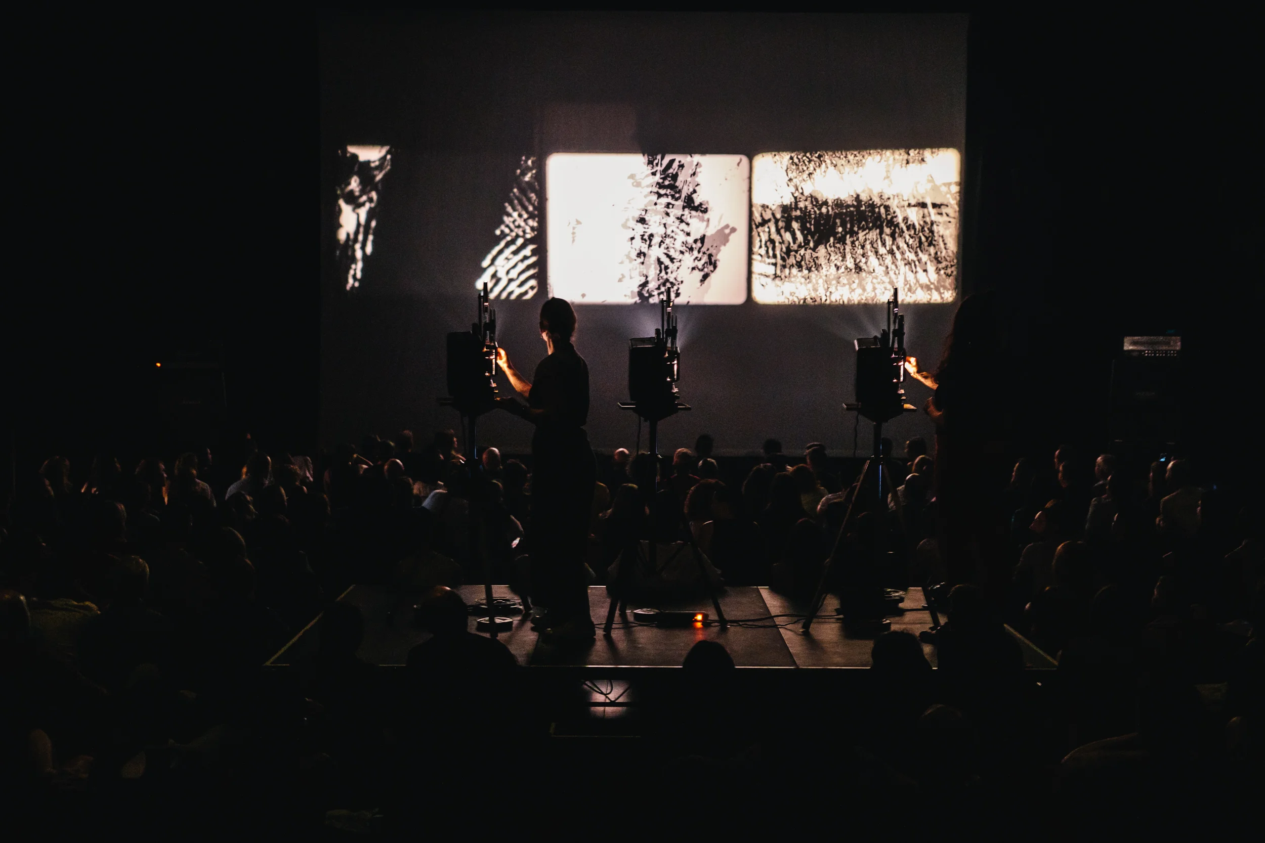 ARTSHOUSE_SPECTRAL_DUNCOGRAPHIC_180419-98.jpg