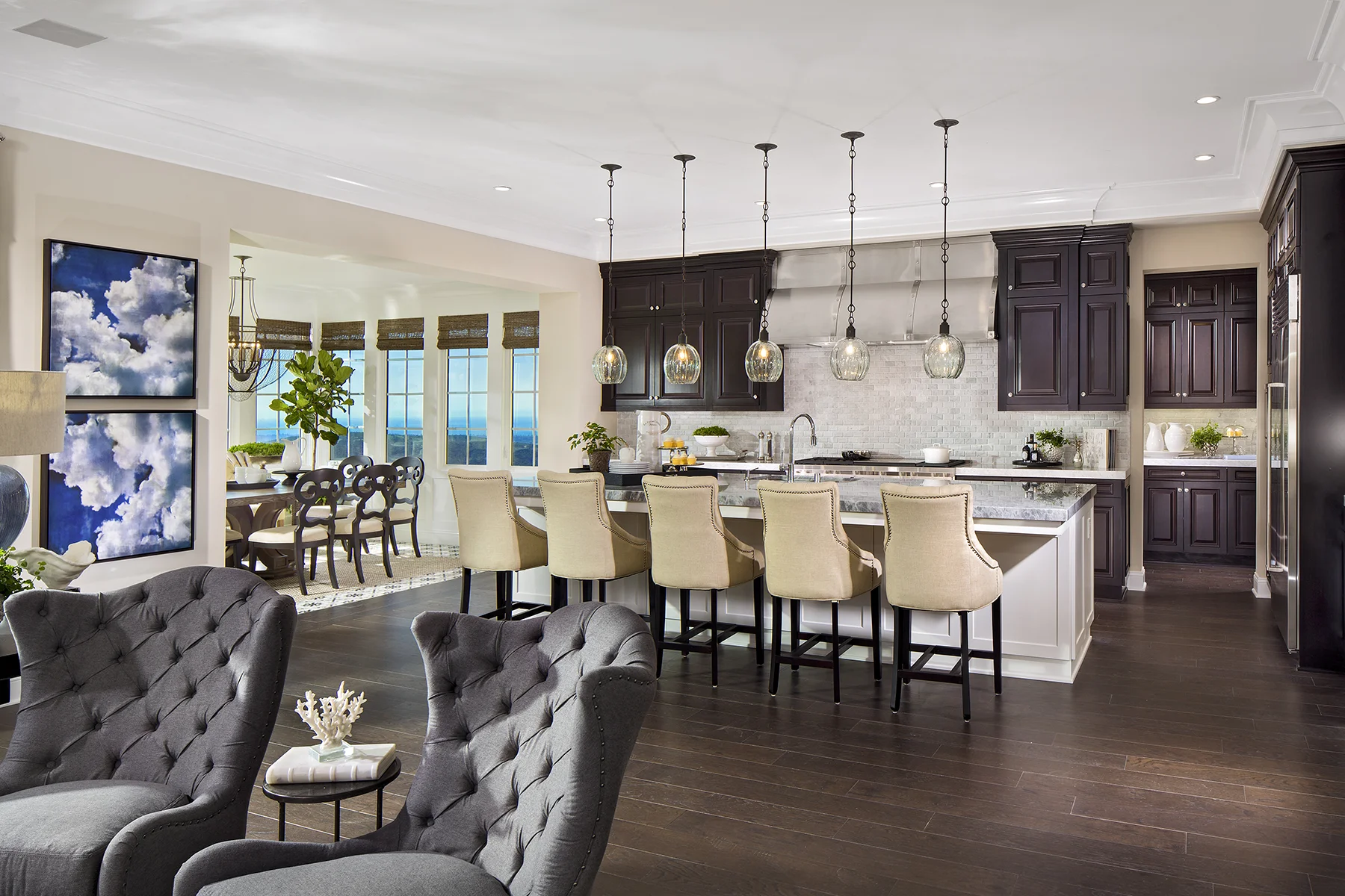 1703-11_PL3_Kitchen_The_Estates_DavidsonCommunities_EricFiggePhotos.jpg