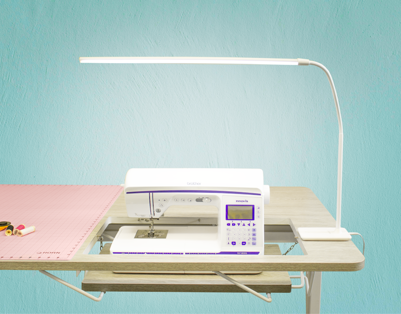 Horn Stella Long Lamp 2.png