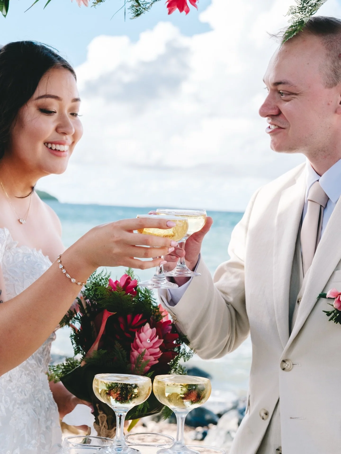 BRIANNA &amp; THOMAS 🎊 champagne towers and tropical wedded bliss as they tied the knot earlier this month ✨🌺 #sneakpreview #weddingday #fijiwedding #sofitelfiji #nadibayphotography