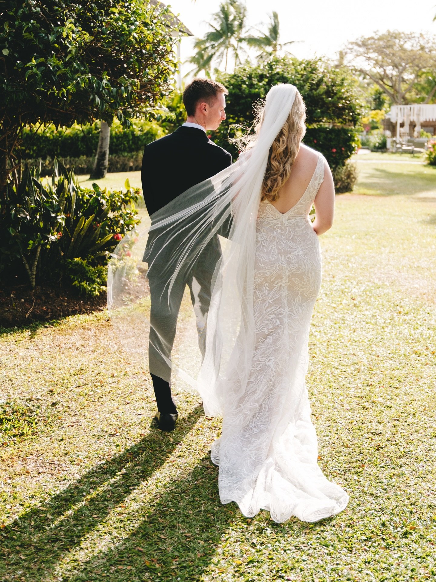 A few glimpses into Mr &amp; Mrs Nyberg&rsquo;s beautiful Fiji wedding at the Sofitel Fiji Resort &amp; Spa.