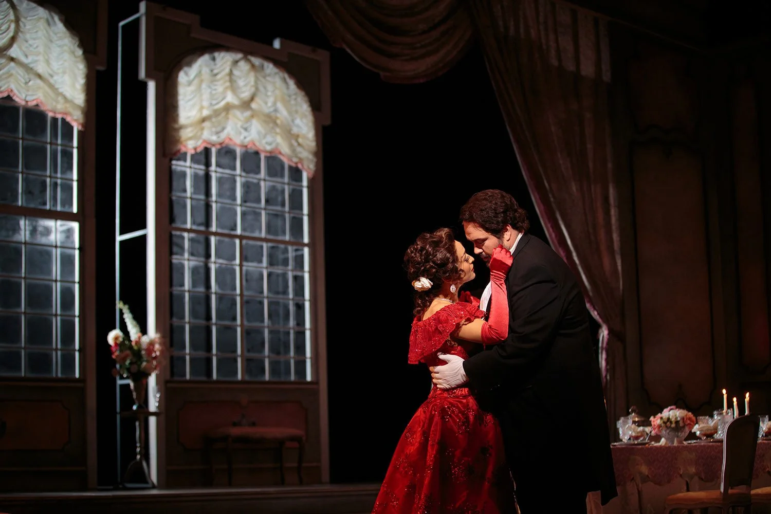 Eric Barry in Opera Colorado’s La traviata