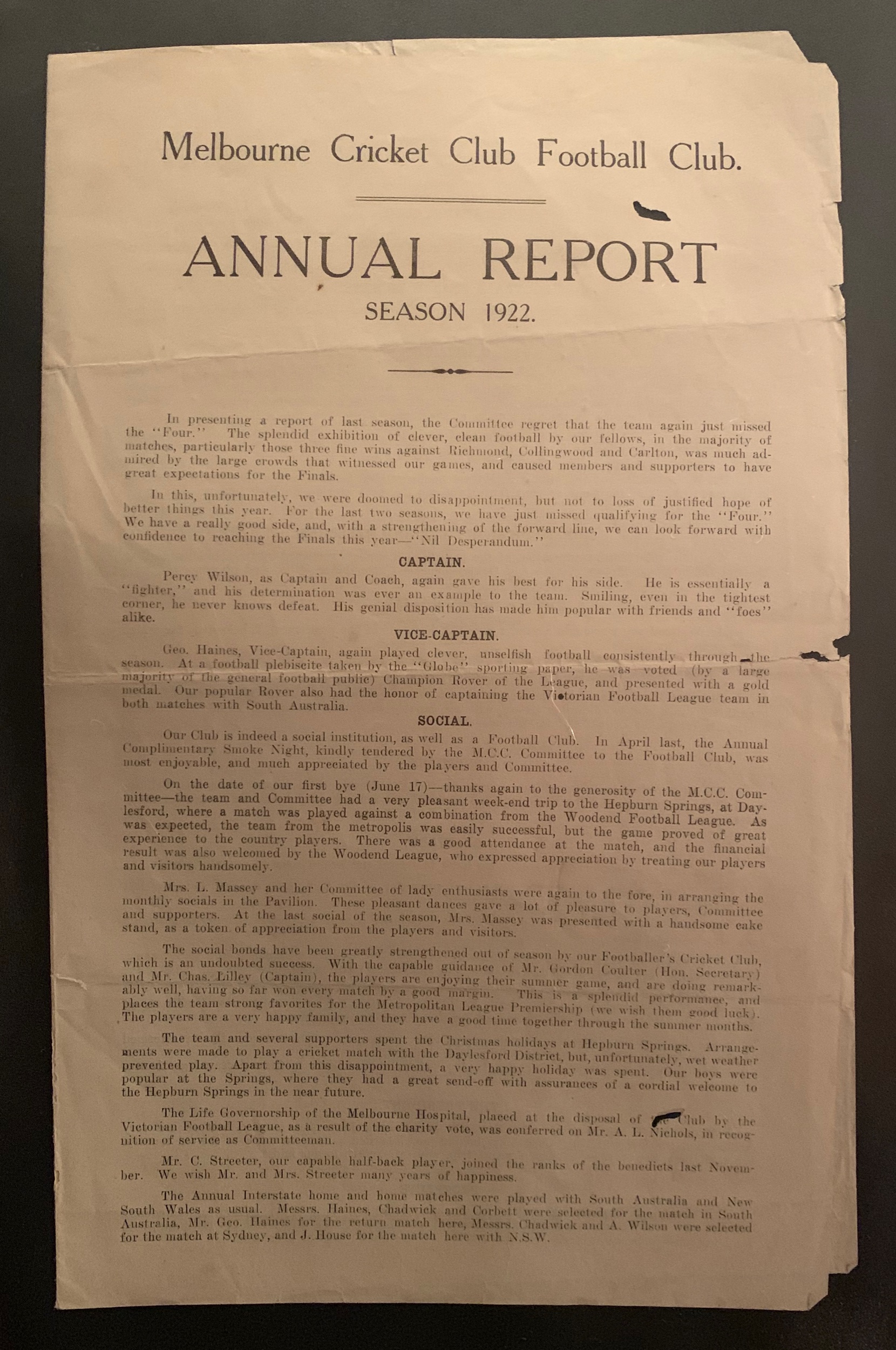 1922