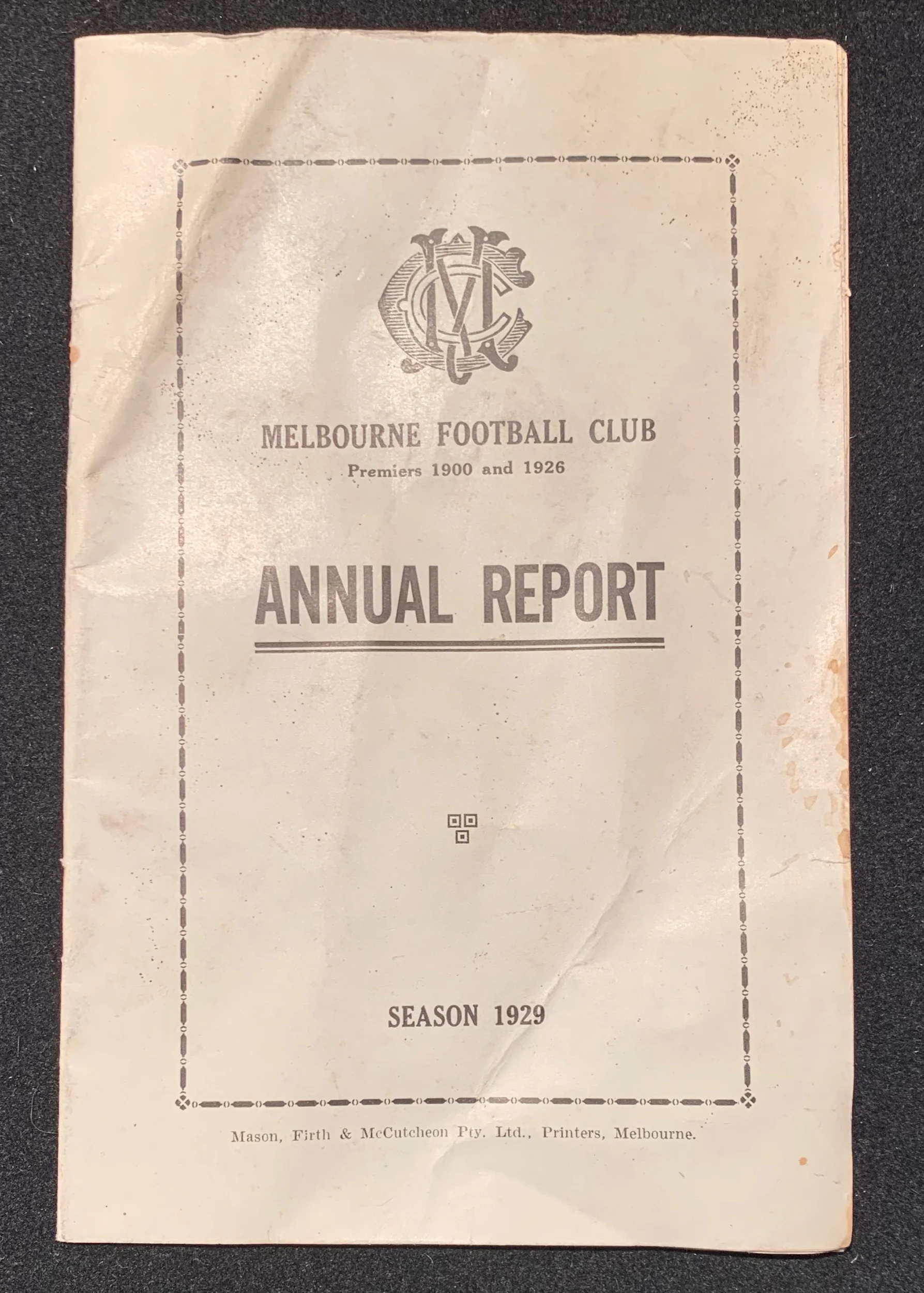 1929