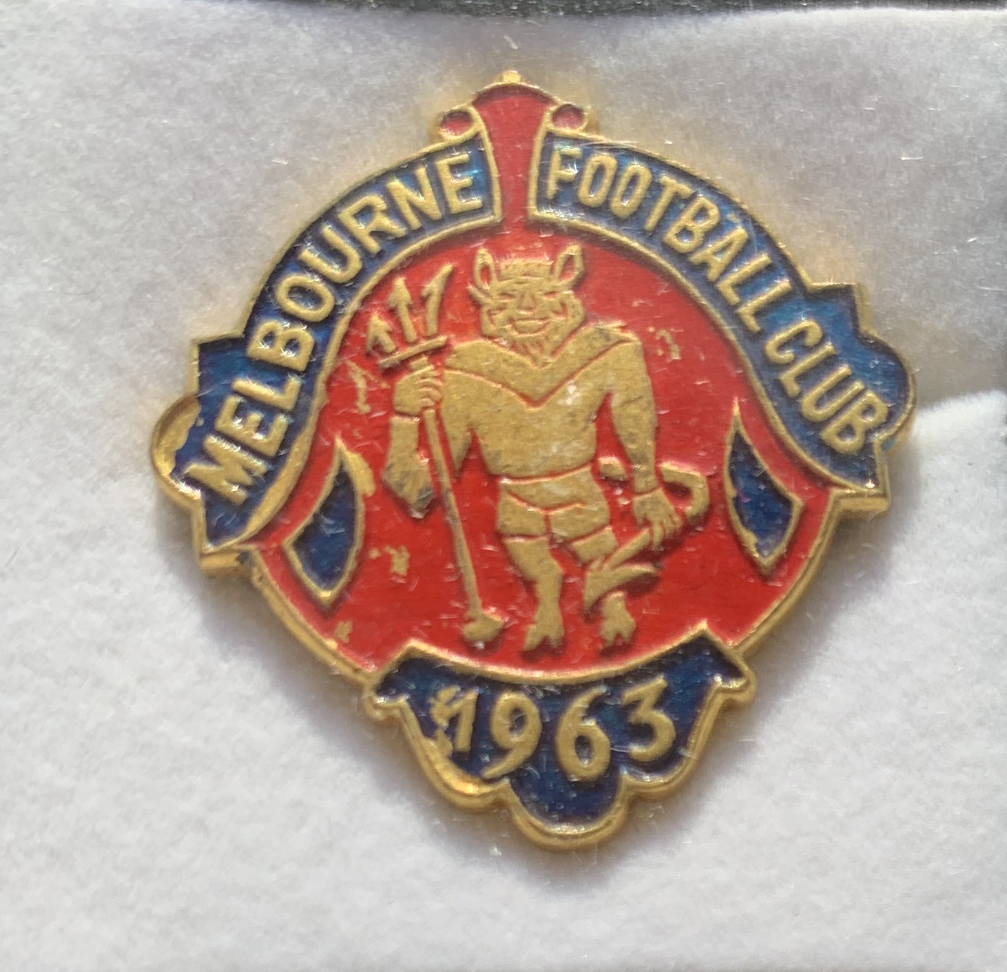 1963
