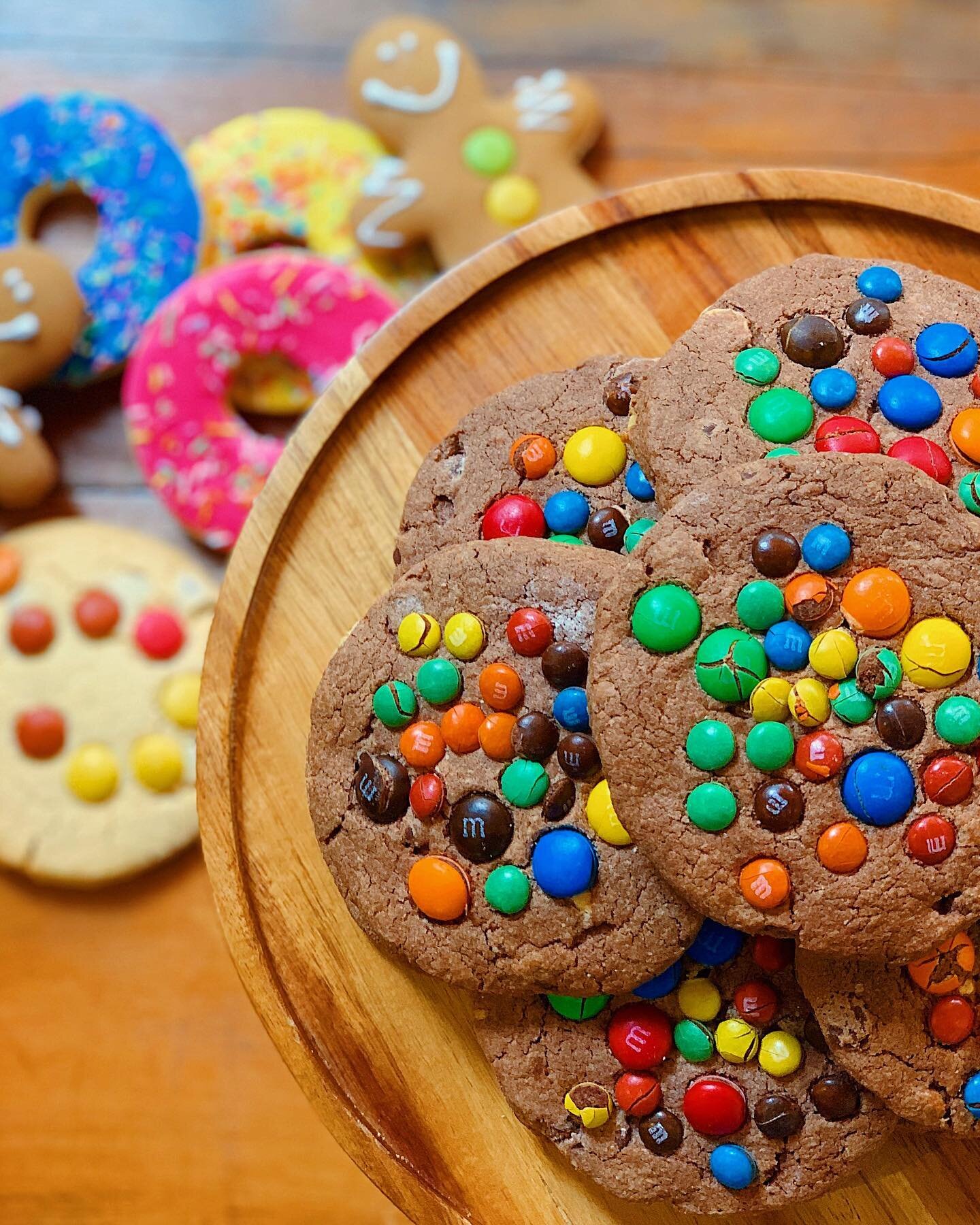 NEW COOKIE ALERT!! 🍪😱 Have you tried our brand new MEGA CHOC COOKIE yet? 😻🍫 We are open from 8:30am - 2:30pm tomorrow! 🌿🌞 #thetrailcafe #cookiesofinstagram #cookiesofmelbourne #chocchipcookie #sweetbynature